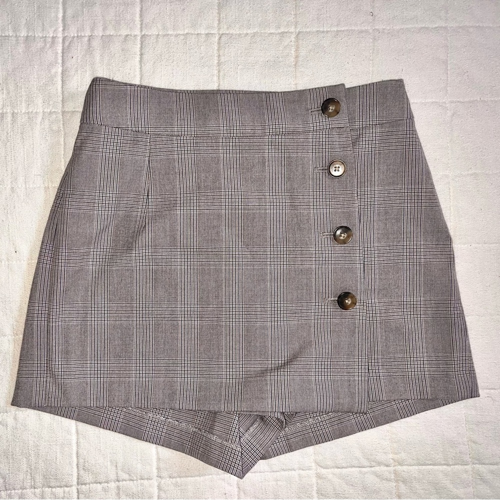 SUNDAY BEST Grey Plaid Button mini Skort XXS 00